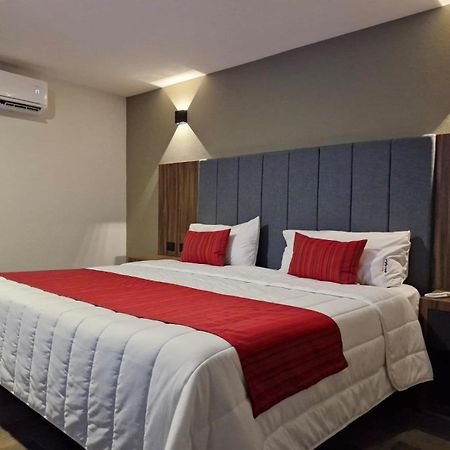 Hotel Granada Puebla de Zaragoza Esterno foto