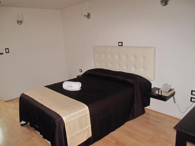 Hotel Granada Puebla de Zaragoza Esterno foto