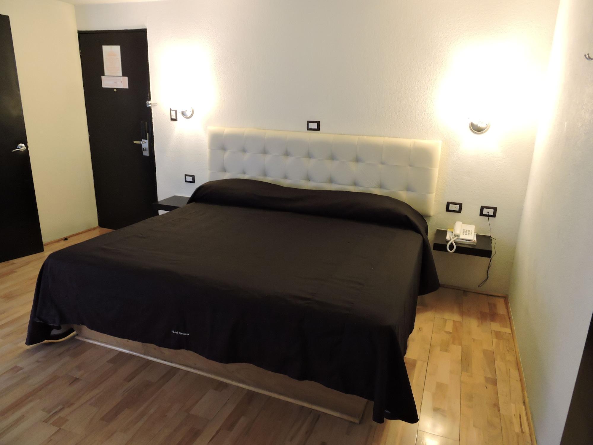 Hotel Granada Puebla de Zaragoza Esterno foto