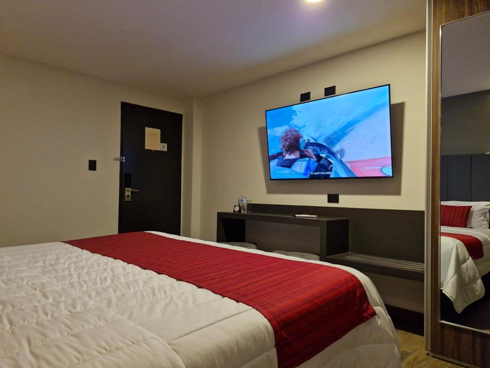Hotel Granada Puebla de Zaragoza Esterno foto