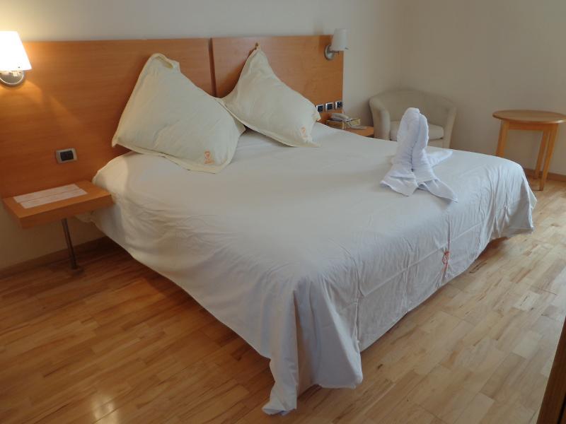 Hotel Granada Puebla de Zaragoza Esterno foto